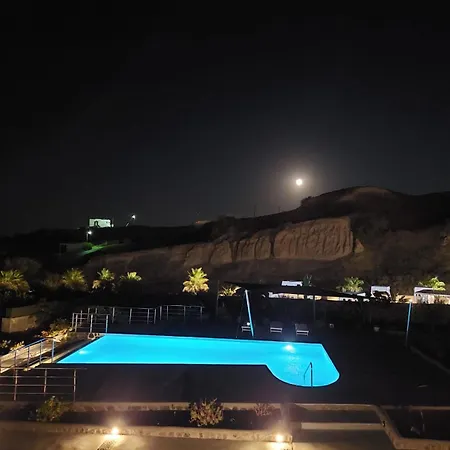 Villa Scirocco Fira (Santorini)